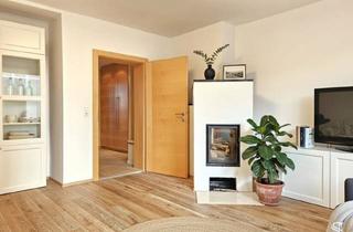 Wohnung kaufen in 6020 Innsbruck, Hochwertig Modernisierte 4-Zimmer-Wohnung mit 2 Balkonen und Garage