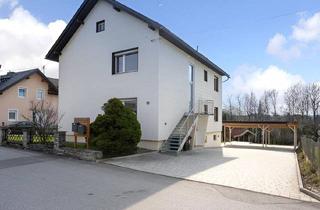 Haus kaufen in 4540 Bad Hall, Voll Unterkellertes Zweifamilienhaus mit Garten, Carport & Garage in Sonniger Zentrumslage von Bad Hall!