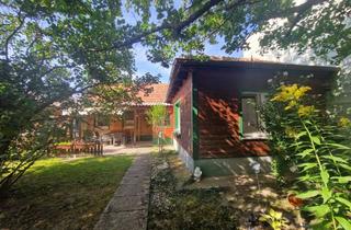 Haus kaufen in 3462 Absdorf, LIEBEVOLLES LANDHAUS FÜR ZWEI PERSONEN IN GRÜNLAGE MIT GESCHLOSSENEM, ABSOLUT UNEINSEHBAREM INNENHOF UND HERRLICHEM GARTEN SAMT GRILLPLATZ UND NEBENGEBÄUDEN