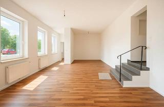 Haus kaufen in 2700 Wiener Neustadt, Mehrparteienhaus mit 4 Wohneinheiten + 370 m² Garten in Wr. Neustadt! ausgezeichnete Vermietbarkeit!