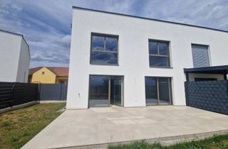 Einfamilienhaus kaufen in 3463 Stetteldorf am Wagram, HERRLICHER AUSBLICK AN DER WAGRAMKANTE: MODERN, MASSIV & HOCHWERTIG WOHNEN IN DER WEINREGION MIT BESTER INFRASTRUKTUR