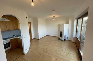 Wohnung mieten in Hermann-Gmeiner-Straße, 5071 Salzburg, Sonnige 2-Zimmer Wohnung mit Balkon und Parkplatz