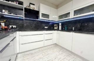 Einfamilienhaus kaufen in 2253 Weikendorf, Großzügiges Familienhaus mit 6 Schlafzimmer & 2 Wohnküchen