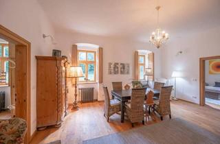 Haus kaufen in 2533 Klausen-Leopoldsdorf, Naturidylle in Klausen-Leopoldsdorf - Charmantes, revitalisiertes Forsthaus auf Pachtgrund