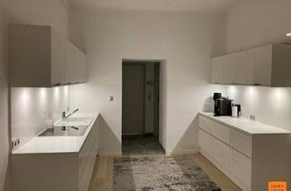 Wohnung kaufen in Herrenstraße 41, 4020 Linz, Großzügige 3-Zimmer-Wohnung 97m² mit Sauna in Linz, 2. Etage, nur 320.000 €!