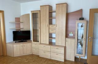 Wohnung mieten in Wolfstraße, 4663 Laakirchen, Sonnige Wohnung mit Aussicht auf das Alpenpanorama. Ideal für Singles & Paare