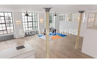 Loft kaufen in 1070 Wien, Loft-Rarität trifft auf private Exklusivität – 236 m² Industrieflair in Neubaus Bestlage