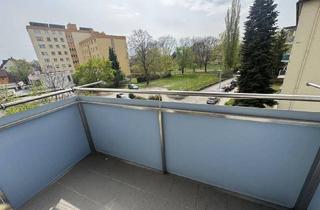 Wohnung kaufen in Vinzenz-Muchitsch-Straße, 8020 Graz, Perfekt aufgeteilte 2 Zimmerwohngung plus Küche mit Balkon! Super Infrastruktur!