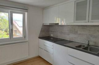 Wohnung mieten in 6707 Bürserberg, Schöne, helle, 5 Zimmer Wohnung mit 80 m², Balkon, Carport und Abstellraum.