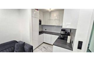 Wohnung kaufen in 4050 Traun, !!Toppreis!! 2 Kleinwohnungen im Trauner Stadtzentrum,- Zusammenlegung zu Einer mit 90m² möglich. Anlegertauglich!!