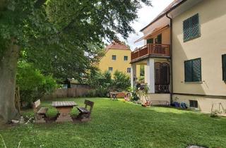 Wohnung kaufen in 8045 Graz, Ruhige Lage mit Gartennutzung! Renovierungsbedürftige Dachgeschoßwohnung