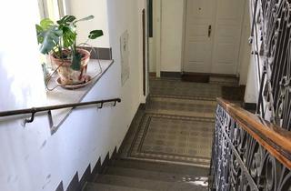 Wohnung kaufen in 1190 Wien, Großzügige Gartenwohnung in Hoftrakt in Döbling's Bestlage, Renovierungsbedürftig