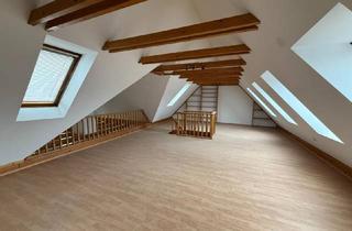 Wohnung mieten in Petersgasse, 8010 Graz, Große Galeriewohnung mit Balkon beim St. Peter Schulzentrum