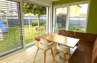 Wohnung kaufen in 4052 Ansfelden, Gartentraum samt Pool- Wohnerlebnis wie im eigenem Haus!