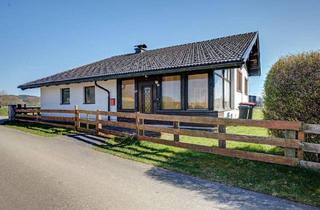 Haus kaufen in 5223 Pfaffstätt, Gemütlicher Bungalow in schöner Wohnlage - Garten - Garage - Keller