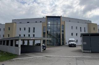 Penthouse kaufen in 4690 Schwanenstadt, Penthouse-Feeling mit 41 m² Terrasse & exklusivem Glasverbau – Wohnen auf höchstem Niveau