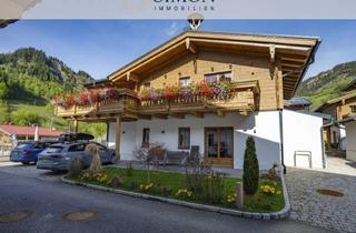 Anlageobjekt in Maislaufeldweg, 5661 Rauris, Buy To Let - Traditionell Aber Modern: Ferien-Chalet Bestehend aus 2 Apartments in Rauris - Heimatgefühl in den Bergen