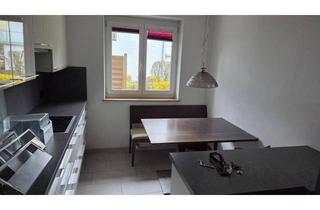 Wohnung kaufen in Ernst-Lodron Straße, 5201 Seekirchen am Wallersee, Großzügige 5-Zimmer-Eigentumswohnung mit Terrasse & Parkplatz in Seekirchen am Wallersee