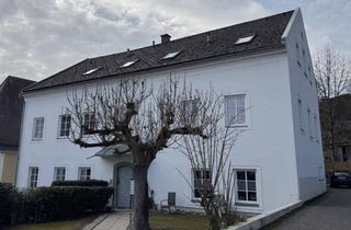 Wohnung kaufen in 4400 Steyr, Helle Dachgeschosswohnung mit Büro und Stellplatz in begehrter Lage von Steyr