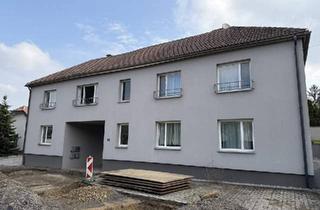 Anlageobjekt in 3434 Katzelsdorf, Wohnen & Arbeiten vereint! Bewilligte Halle (965 m²) + Wohnhaus auf 3.700 m² Grundstück