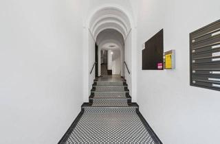 Wohnung kaufen in 1180 Wien, Stilvolle Dachgeschoßwohnung auf zwei Ebenen mit Außenflächen im begehrten 18. Wiener Gemeindebezirk