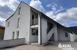 Wohnung kaufen in 4203 Altenberg bei Linz, Großzügige Dachgeschosswohnung mit Terrasse in 4203 Altenberg - Top 1