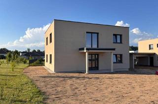 Wohnung kaufen in 4973 Sankt Ulrich, Neuwertige 3-Zimmer-Wohnung mit Garten in St. Martin