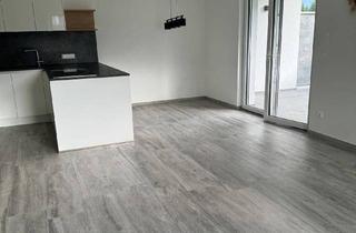 Wohnung mieten in Schlossstraße 10, 9754 Steinfeld, Moderne Neubauwohnung mit Balkon & Carport in Toplage – 80 m²