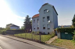 Wohnung kaufen in Karl-Huber-Gasse 11, 8041 Graz, ALTBAUCHARME UNTER DEM DACH - 2-ZIMMER-WOHNUNG MIT EXTRA KÜCHE, PARKPLATZ UND GARTENANTEIL