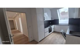 Wohnung mieten in 1140 Wien, Dachgeschosswohnung zur Miete - 87 m² Wohnfläche zzgl. 9 m² Loggia - Einbauküche