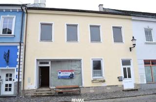 Haus kaufen in 3860 Heidenreichstein, Charaktervolles Stadthaus in Heidenreichstein mit Garten & Entwicklungspotenzial
