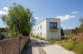 Wohnung kaufen in 2402 Haslau an der Donau, PROVISIONSFREIER ERSTBEZUG! Kompakte 2 Zimmer für Ruhesuchende mit perfekter Anbindung nach Wien/Flughafen!