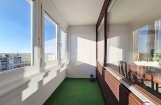 Wohnung kaufen in Bockfließer Weg, 2230 Gänserndorf, Helle 3-Zimmer-Loggia-Wohnung im 7. Liftstock mit schönem Fernblick bis zum Schneeberg!