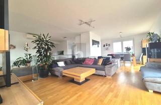 Wohnung kaufen in 2320 Schwechat, Stilvolle Dachgeschoss-Oase mit Xxl-Terrasse