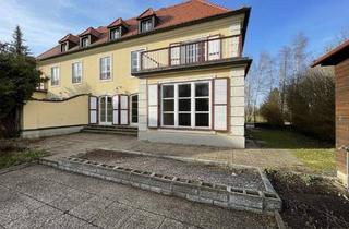 Doppelhaushälfte kaufen in 2630 Ternitz, Haus 3/Top 2- ANLAGEOBJEKT - Leben und genießen - stillvolle Doppelhaushälfte mit großem Garten wartet auf Sie!