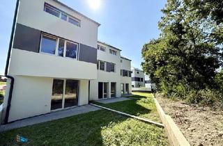 Haus kaufen in Hainburger Straße, 2320 Schwechat, SCHLÜSSELFERTIG! TRAUMHAFTE 4 ZIMMER REIHENHÄUSER MIT EIGENGÄRTEN UND PKW-STELLPLÄTZEN IN FISCHAMEND!
