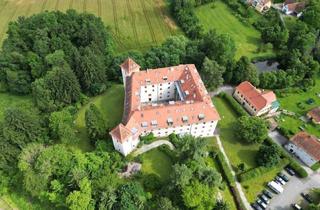 Wohnung mieten in Schloss Herberstorf, Allerheiligen, 8412 Allerheiligen bei Wildon, Märchenhaft wohnen im Schloss Herberstorf: 3-Zimmer-Wohnung mit neu ausgestatteter, separater Küche