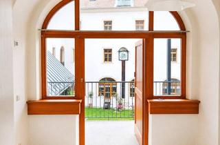 Wohnung mieten in Schloss Herberstorf, Allerheiligen, 8412 Allerheiligen bei Wildon, Märchenhaft wohnen im Schloss Herberstorf: 3-Zimmer-Wohnung mit neu ausgestatteter, separater Küche