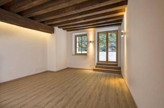 Wohnung mieten in Südtiroler Straße 19, 6240 Rattenberg, Stilvolle 2-Zimmer-Wohnung mit Terrasse im Altbau