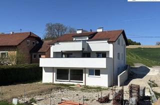 Wohnung kaufen in 4702 Wallern an der Trattnach, Top 2 - Erstbezug: Geräumige Terrassenwohnung mit Grünblick in Wallern an der Trattnach (Breitwiesen)!