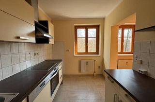 Wohnung mieten in Tieschen, Halbenrain, Bad Radkersburg, 8493 Klöch, 3-Zimmer-Wohnung mit Balkon in Ruhiger Lage von Klöch!