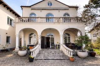 Villen zu kaufen in Schloss Ebreichsdorf, 2483 Ebreichsdorf, Repräsentative Villa mit Pool und Zubau | Exklusives Wohnambiente im Süden von Wien