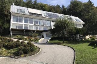 Wohnung kaufen in 9220 Velden am Wörther See, Grosse Dachwohnung mit Panoramasicht auf Karawanken oberhalb Velden/Wörthersee