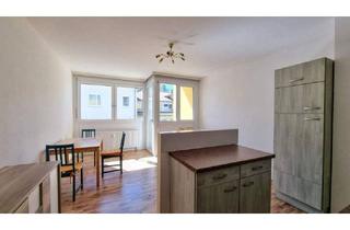 Wohnung kaufen in 4202 Kirchschlag bei Linz, Wohnung mit Loggia und Tiefgaragenplatz direkt im Ortszentrum