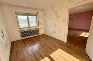 Haus kaufen in 7031 Krensdorf, Raum für Visionäre und Bastler: Charmantes Stadthaus mit Potenzial, XXL-Stadl & uneinsehbarem Garten