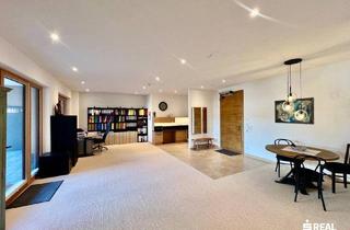 Gewerbeimmobilie kaufen in 6372 Oberndorf in Tirol, Top barrierefreie Gewerbeimmobilie mit 63,76 m² im Zentrum von Oberndorf