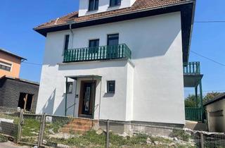 Mehrfamilienhaus kaufen in Villenstraße, 4702 Wallern an der Trattnach, Reneevierungsbedürftiges Ein- Mehrfamilienhaus