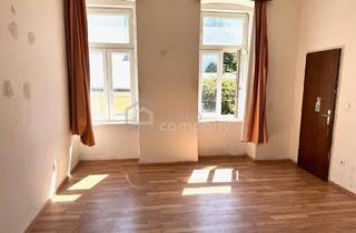 Wohnung kaufen in Troststraße, 1100 Wien, PROVISIONSFREI !!! Ruhig gelegene und sonnendurchflutete, sanierungsbedürftige 2 Zimmer-Altbau-Wohnung nähe U1-Troststraße