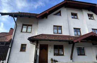 Wohnung mieten in Freizeitpark, 4840 Buchleiten, Charmante 2-Zi Dachgeschoßwohnung mit Balkon Über den Dächern von Vöcklabruck !