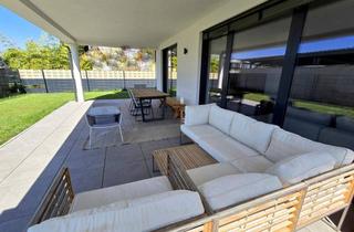 Wohnung kaufen in Murpark 10 Radminuten, 8041 Graz, * * * HIGH-END-ARCHITEKTEN-TRAUM... WOHNEN WIE IM EIGENEN HAUS mit 211 m² RUNDUM-EIGENGARTEN mit TERRASSE * * *